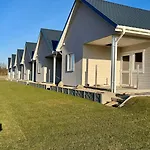 Domki Nad Rozlewiskiem De Lux Sarbinowo Basen Podgrzewany, Malpi Gaj- 4 Pietrowy W Swietlicy 160M2, Tyrolka-Dla Dzieci, Rowery, Ognisko