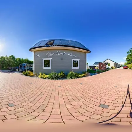 Tatil Evi Nad Rozlewiskiem De Lux Basen Podgrzewany, Malpi Gaj- 4 Pietrowy W Swietlicy 160m2, Tyrolka-dla Dzieci, Rowery, Ognisko Sarbinowo