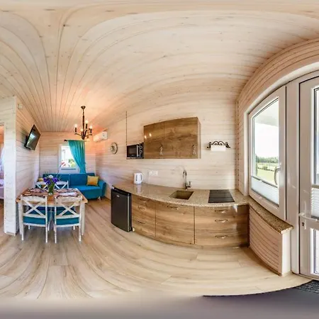 Nad Rozlewiskiem Basen, Malpi Gaj W Swietlicy - Wszystko Dla Dzieci * Sarbinowo