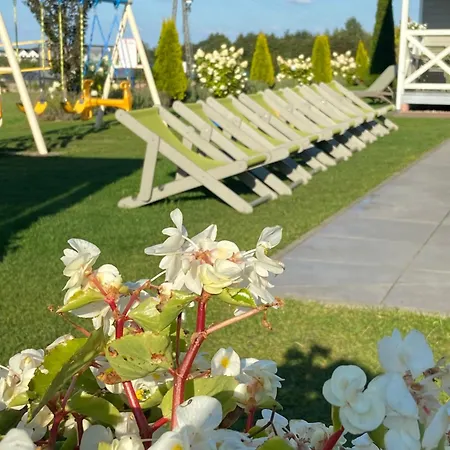 Vakantiehuis Nad Rozlewiskiem De Lux Basen Podgrzewany, Malpi Gaj- 4 Pietrowy W Swietlicy 160m2, Tyrolka-dla Dzieci, Rowery, Ognisko *