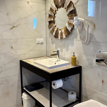 Nad Rozlewiskiem De Lux Basen Podgrzewany, Malpi Gaj- 4 Pietrowy W Swietlicy 160m2, Tyrolka-dla Dzieci, Rowery, Ognisko Tatil Evi *